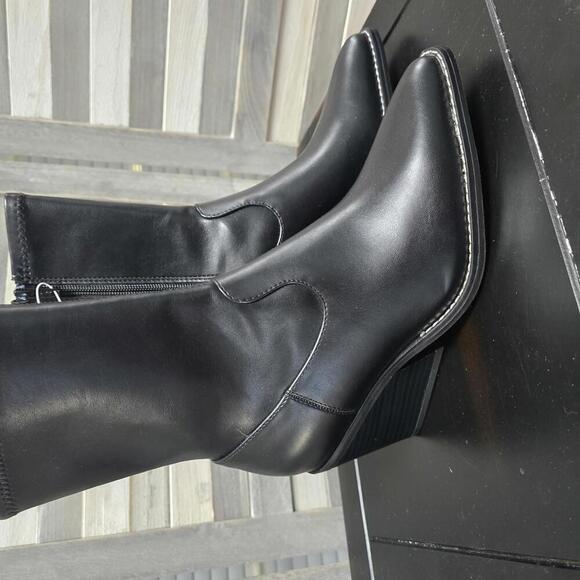 Universal Thread Shoes - Women's Aubree Ankle Boots | Universal Thread | 7